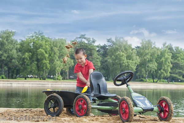 Optioneel verkrijgbaar: De aanhanger.