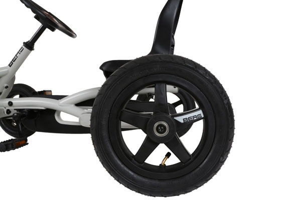 De kuipstoel is in 3 standen verstelbaar.