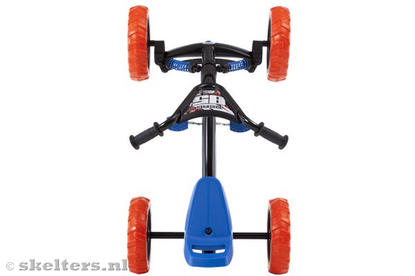 Het bovenaanzicht van de Berg Buzzy Nitro skelter.