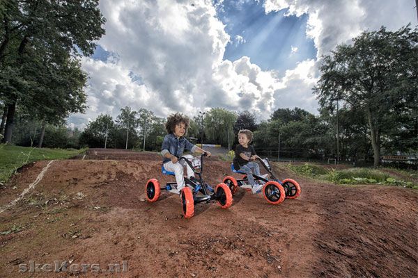 Beleef samen met je vriendjes urenlang speelplezier.