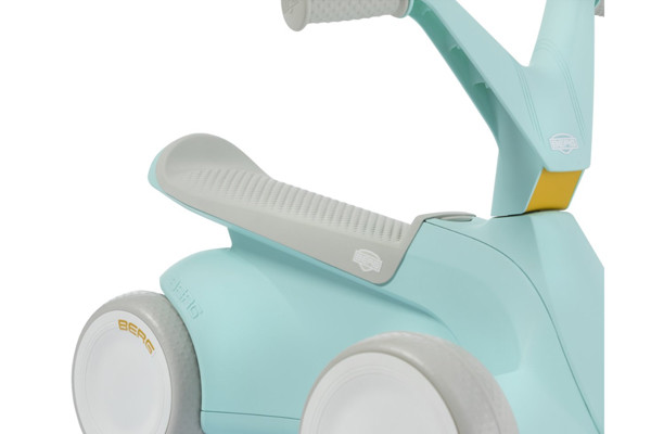 Garant voor jaren speelplezier dankzij het speciale zadel.