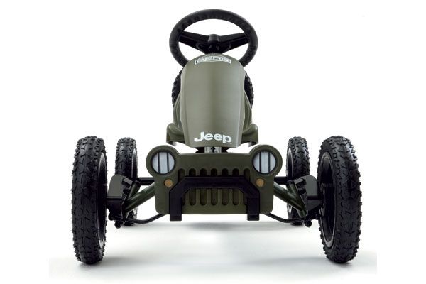 Stoer Jeep model voor kinderen vanaf 4 jaar.