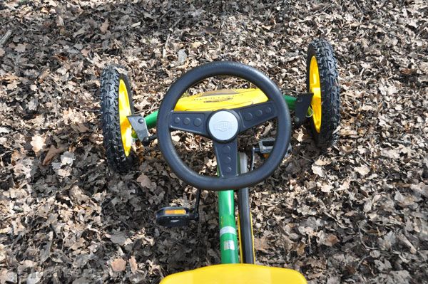 John Deere met sportstuur.