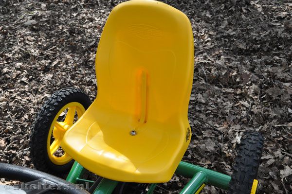 De stoel is in 3 standen verstelbaar.