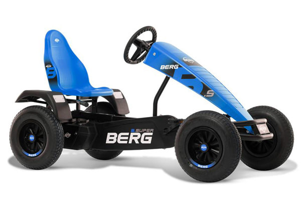 Met verstelbare zitting.