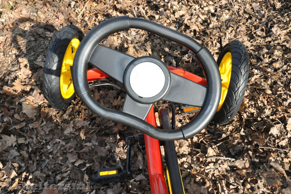 In hoogte verstelbaar sportstuur.